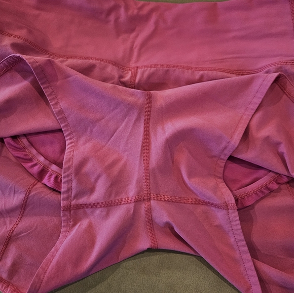 Lululemon Speed Up Mid-Rise Short 4" - Picture 7 of 9